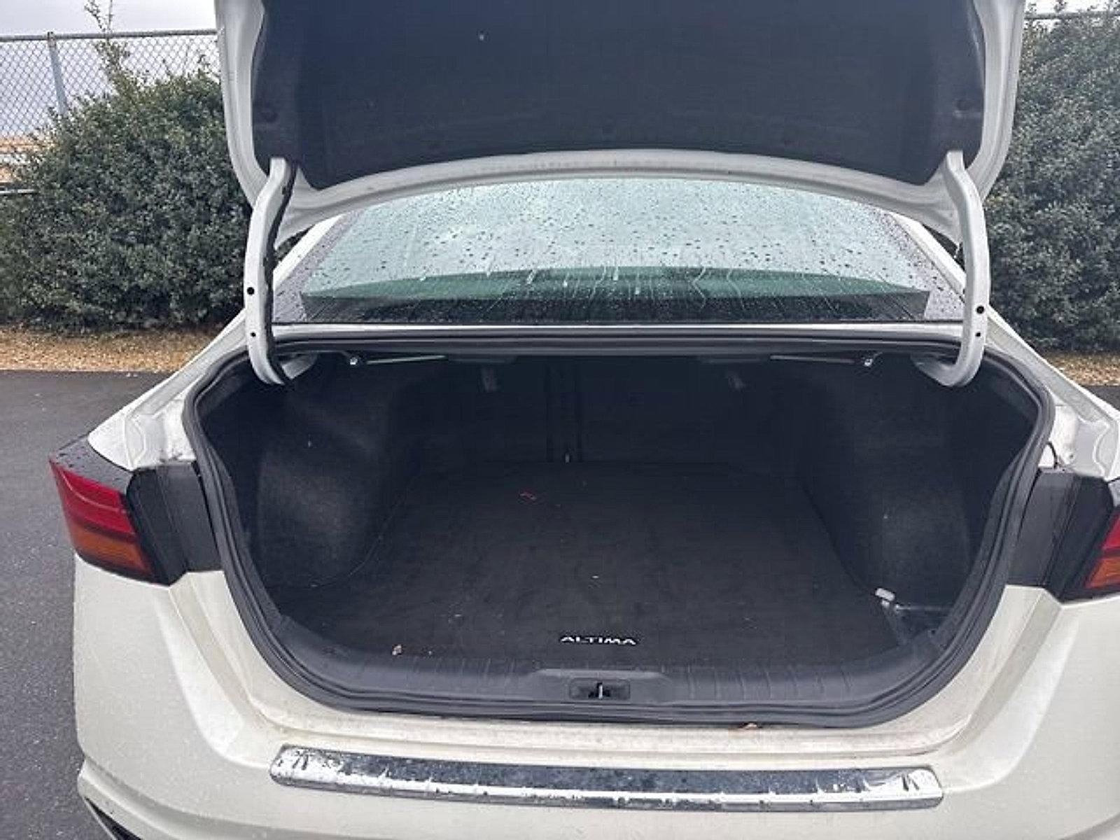 2022 Nissan Altima 2.5 SR AWD Sedan