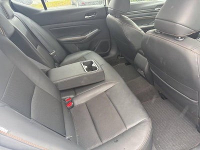 2022 Nissan Altima 2.5 SR AWD Sedan