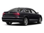 2017 Volkswagen Passat R-Line w/Comfort Pkg Auto