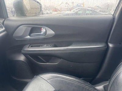 2022 Chrysler Pacifica Touring L FWD