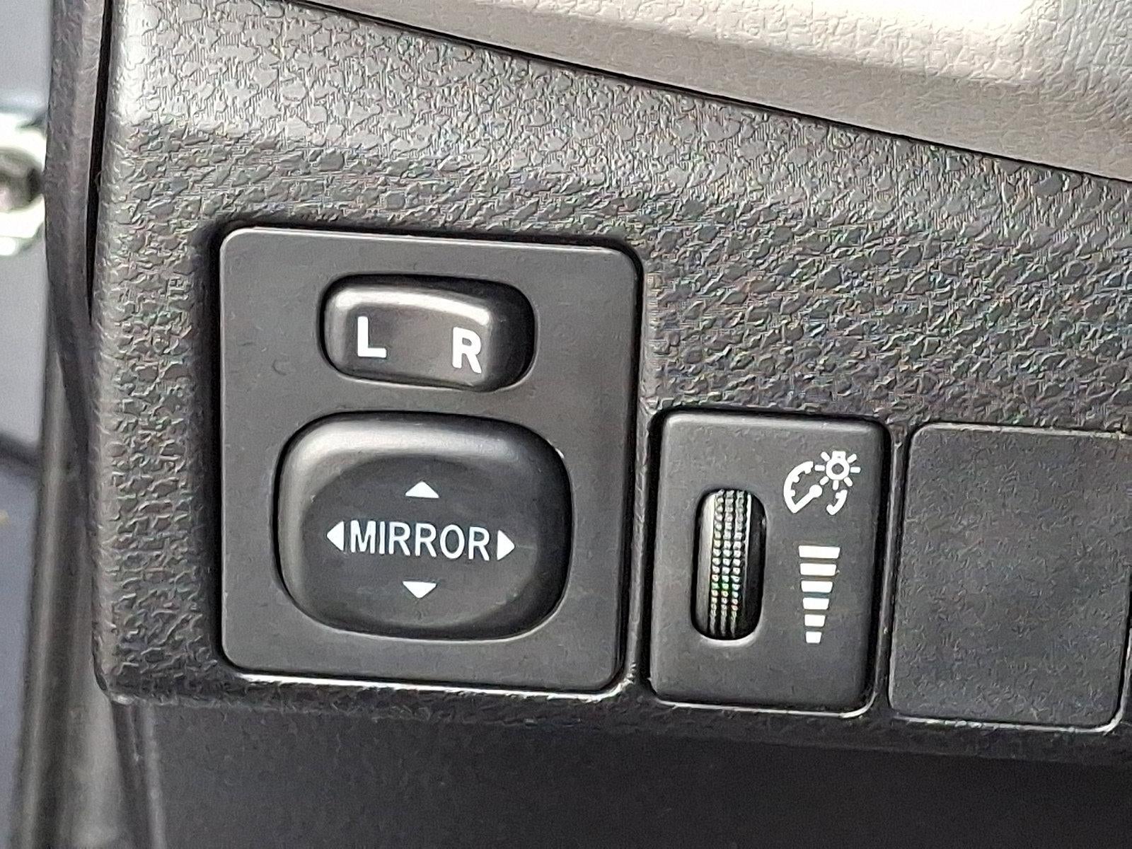 2015 Toyota Corolla 4dr Sdn CVT Auto LE (Natl)