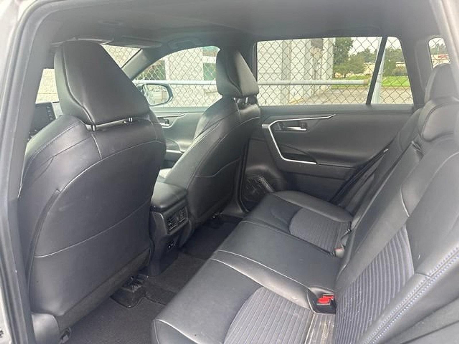 2019 Toyota RAV4 Hybrid XSE AWD (Natl)