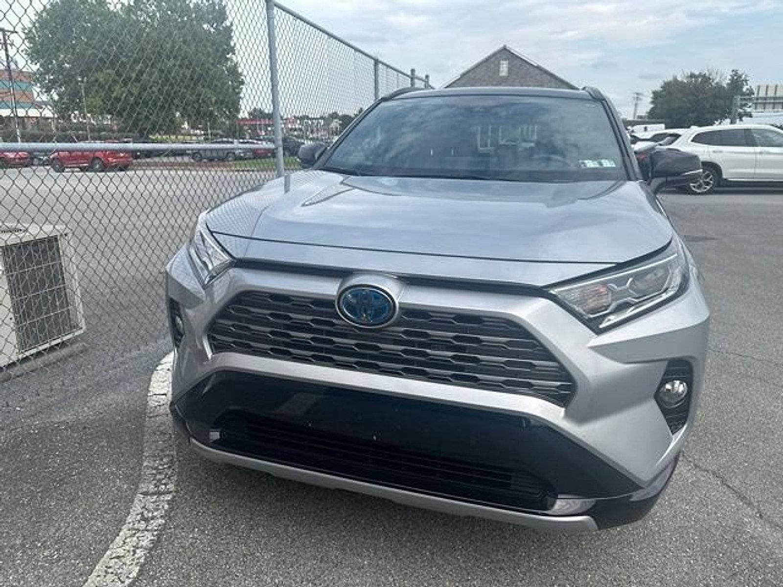 2019 Toyota RAV4 Hybrid XSE AWD (Natl)