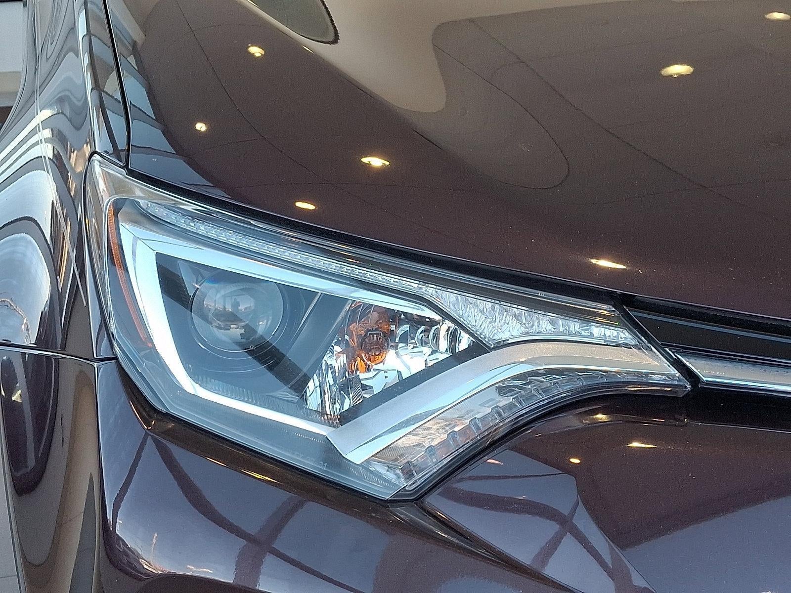 2018 Toyota RAV4 XLE AWD (Natl)