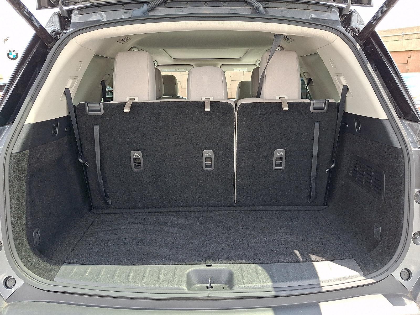 2023 Nissan Pathfinder SV 4WD