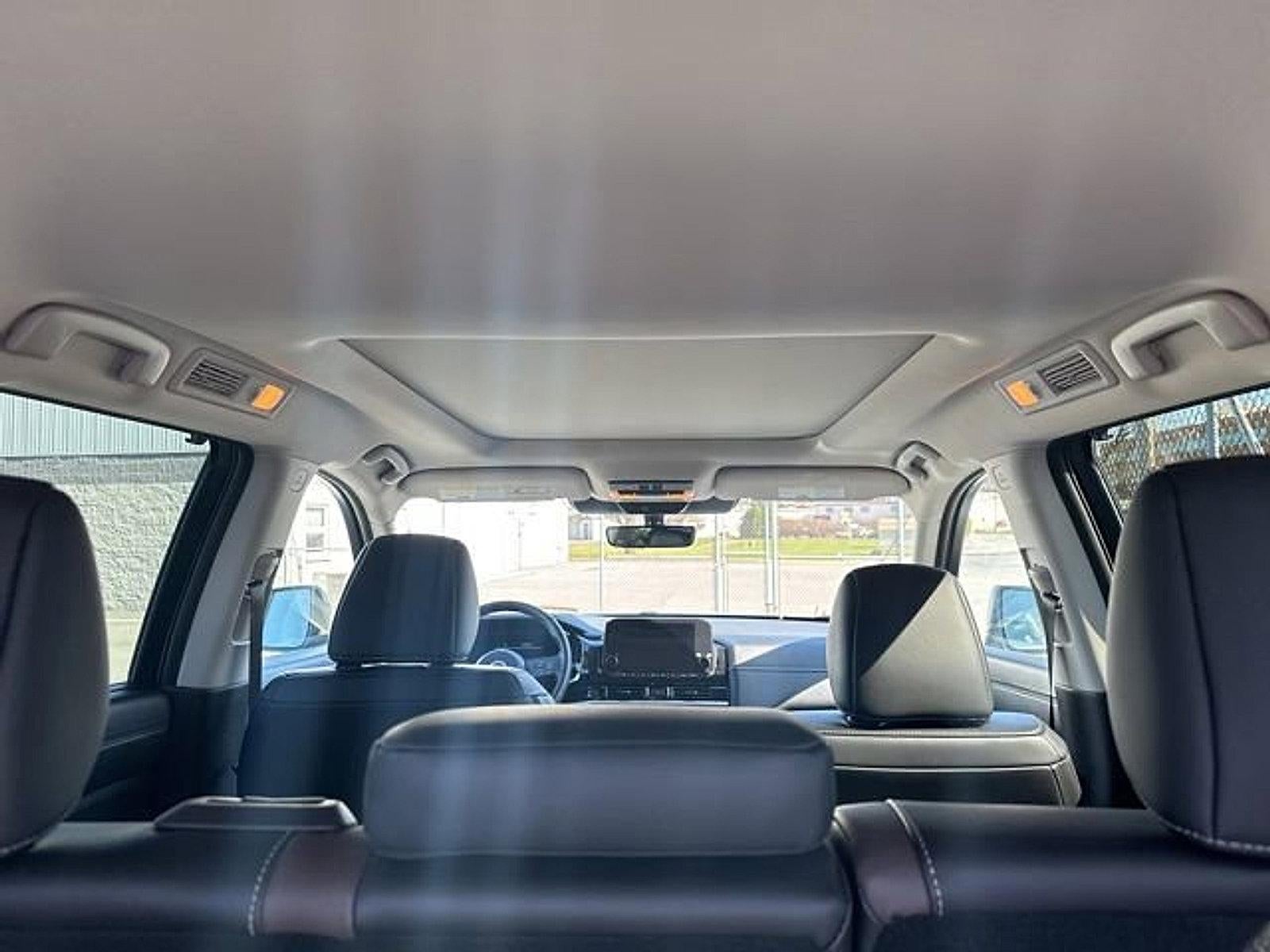 2025 Nissan Pathfinder Platinum 4WD