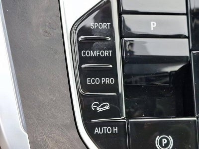 2026 BMW X7 xDrive40i Sports Activity Vehicle