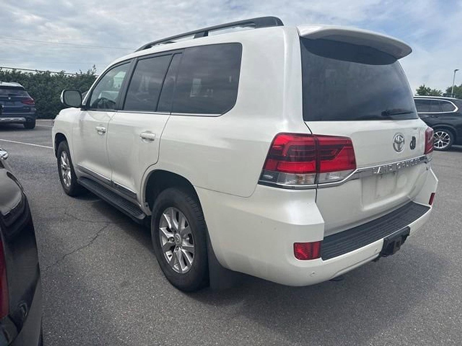 2016 Toyota Land Cruiser 4dr 4WD (GS)