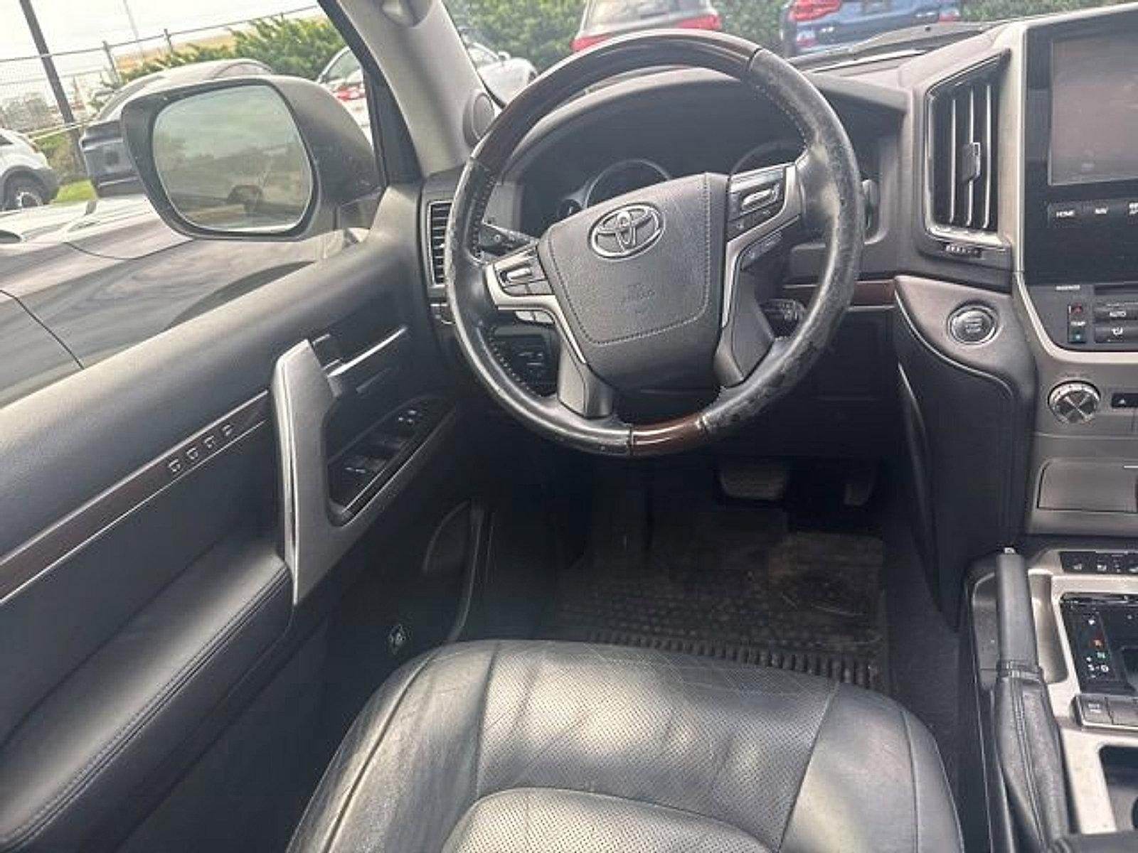 2016 Toyota Land Cruiser 4dr 4WD (GS)
