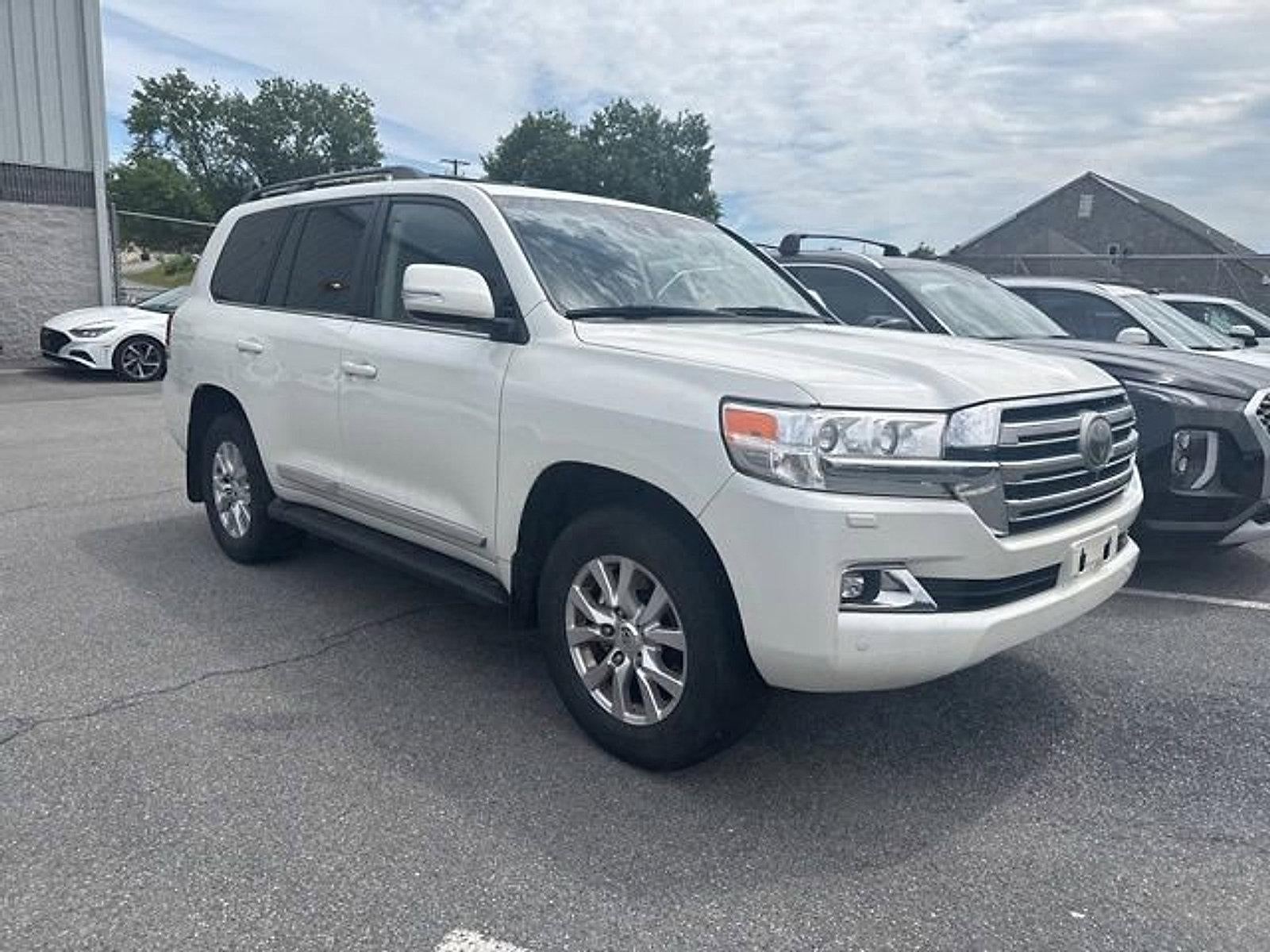 2016 Toyota Land Cruiser 4dr 4WD (GS)