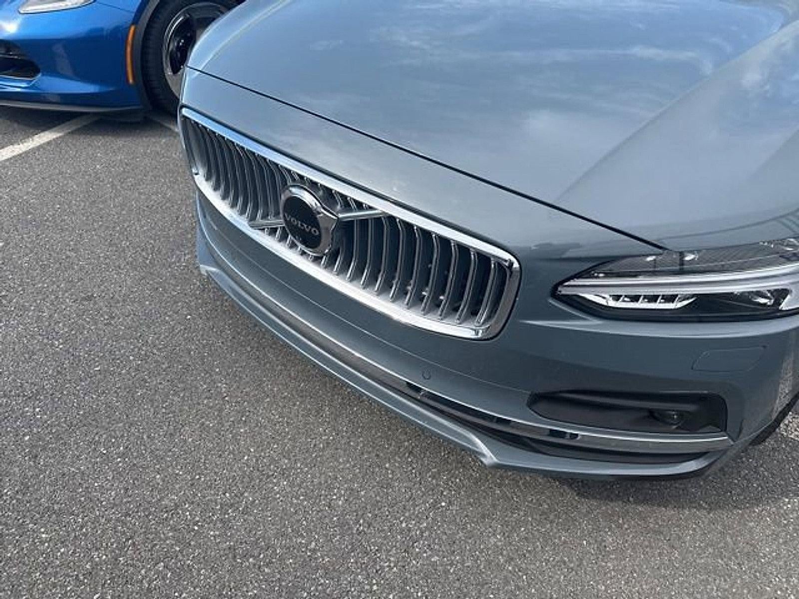 2022 Volvo S90 B6 AWD Inscription