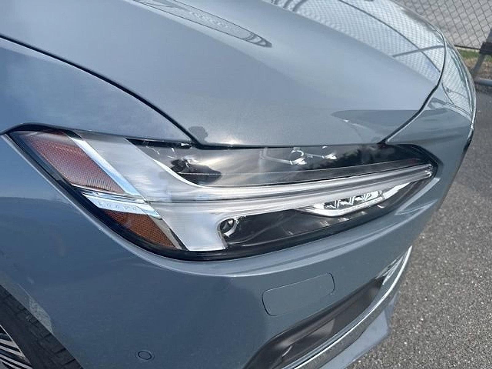 2022 Volvo S90 B6 AWD Inscription