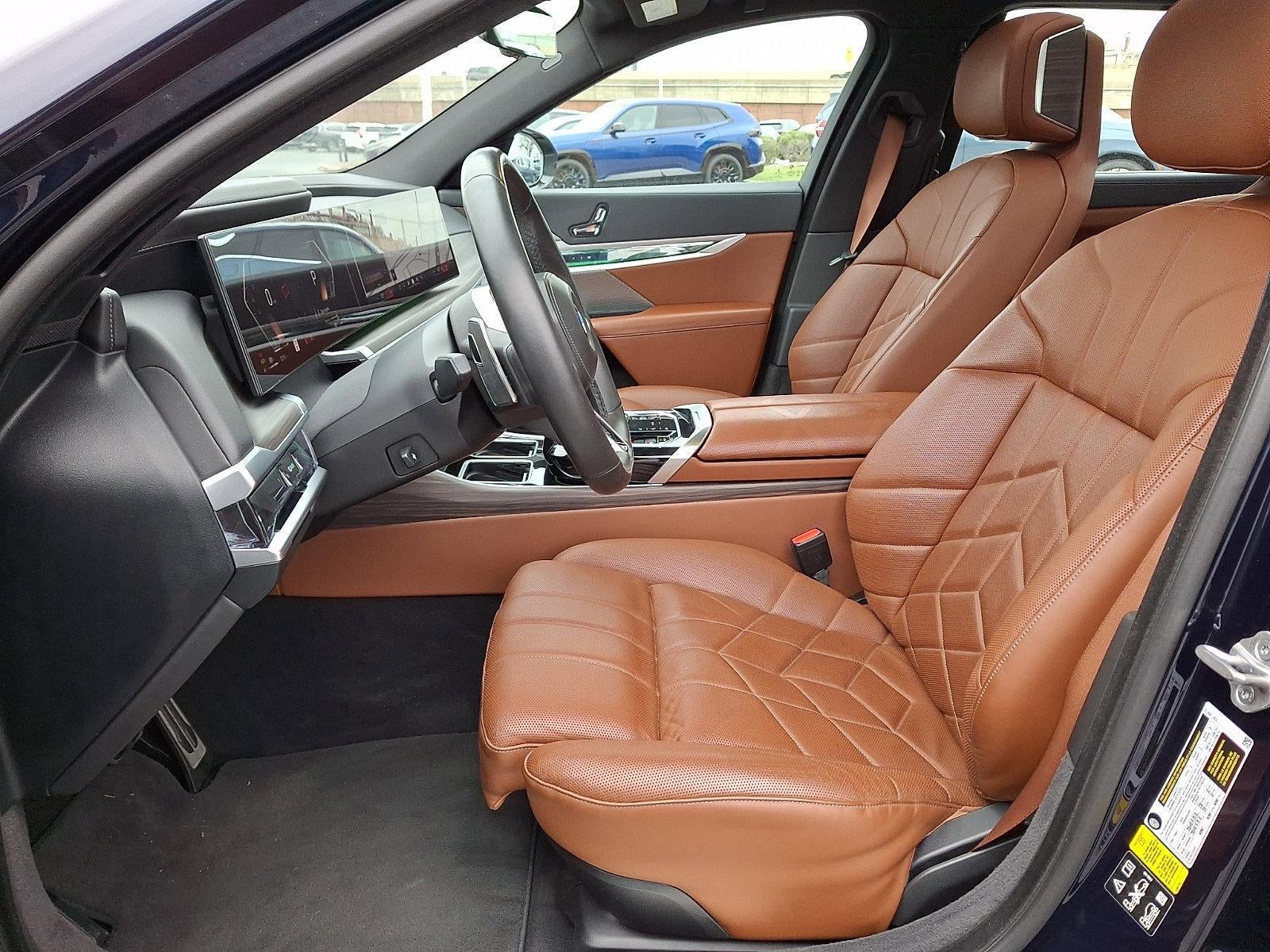 2023 BMW 760i xDrive Sedan