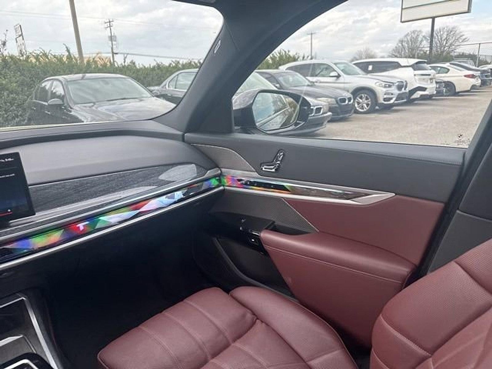 2023 BMW 760i xDrive Sedan