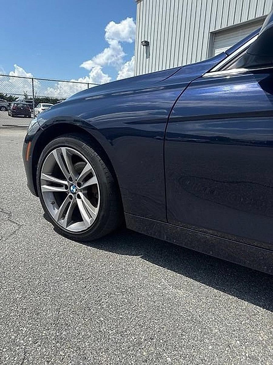 2016 BMW 328i xDrive Sedan