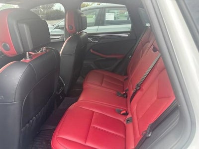 2024 Porsche Macan AWD