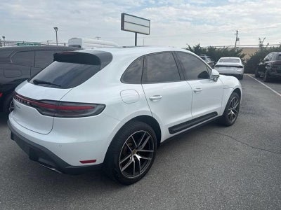 2024 Porsche Macan AWD