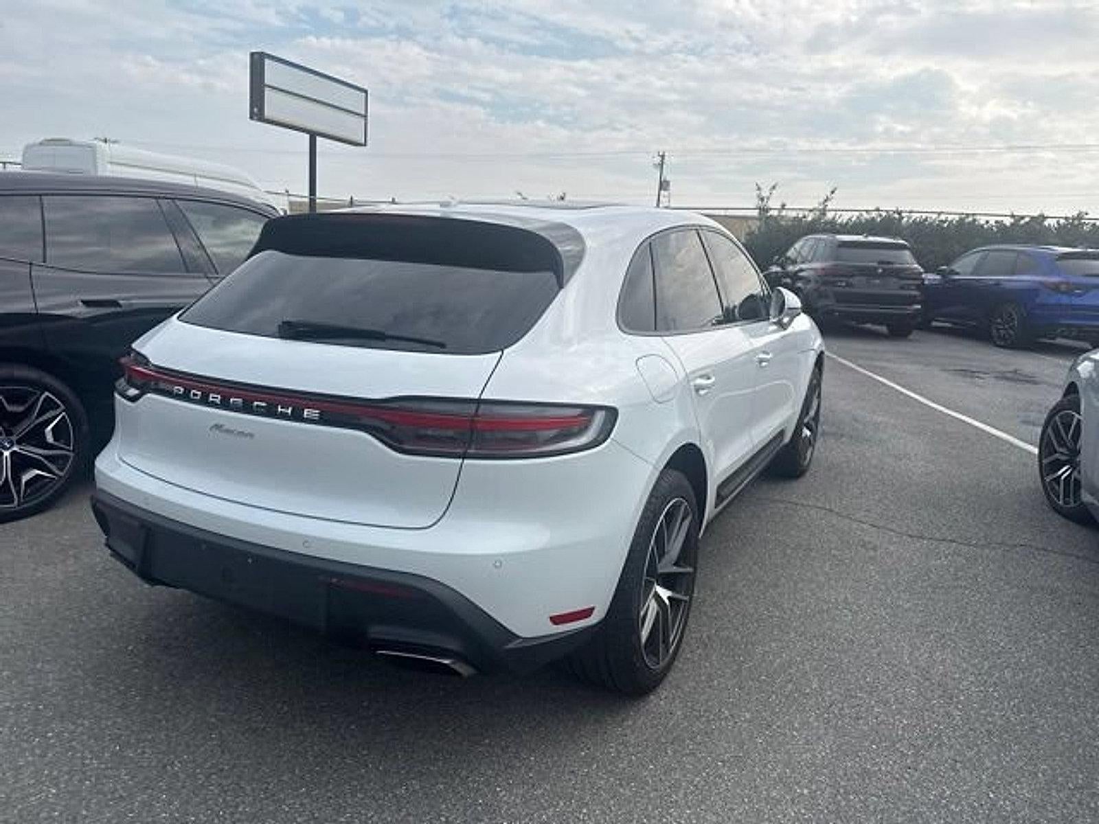 2024 Porsche Macan AWD