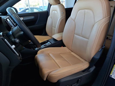 2021 Volvo XC40 T5 AWD Inscription