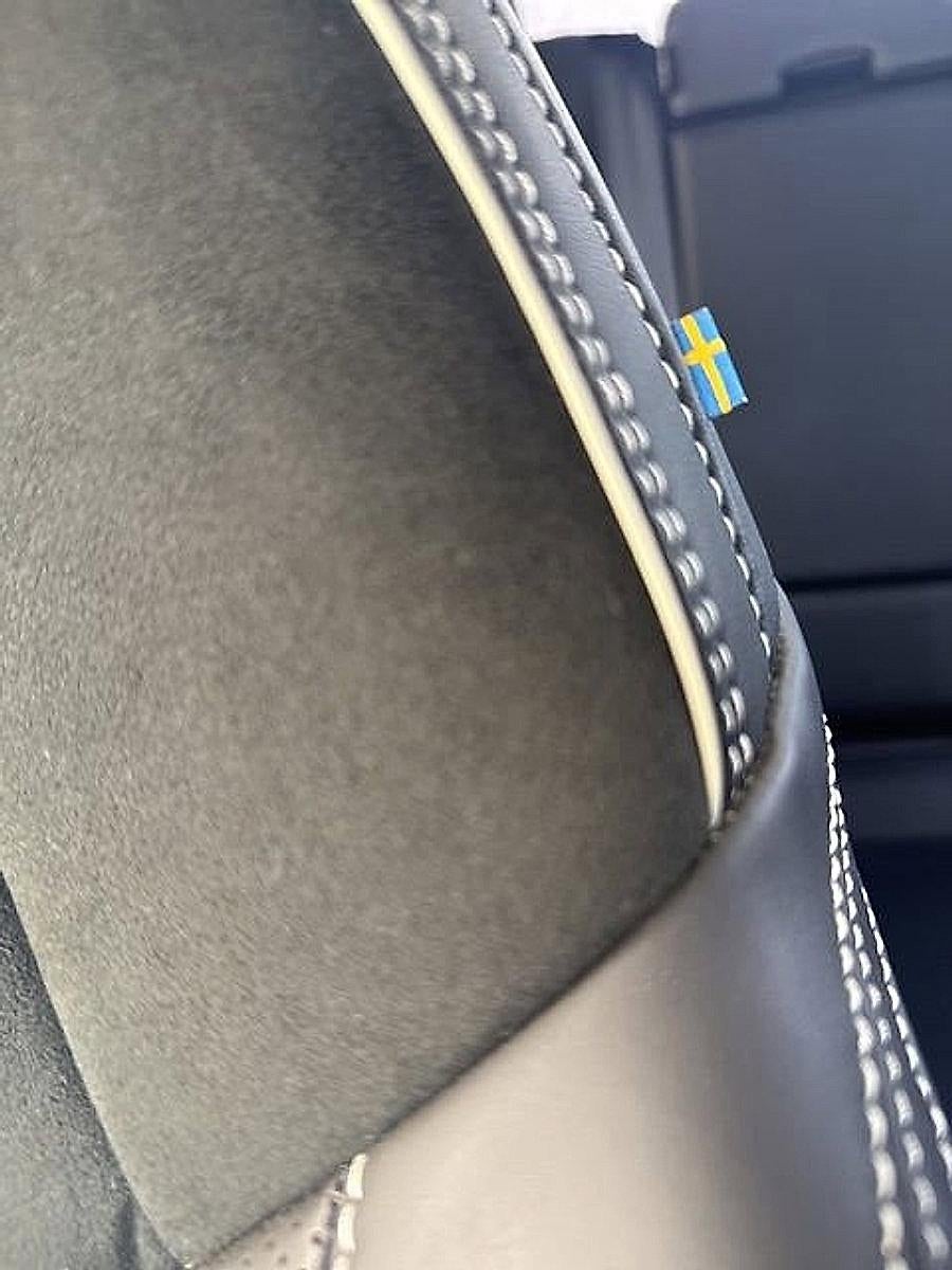 2021 Volvo XC40 T5 AWD R-Design