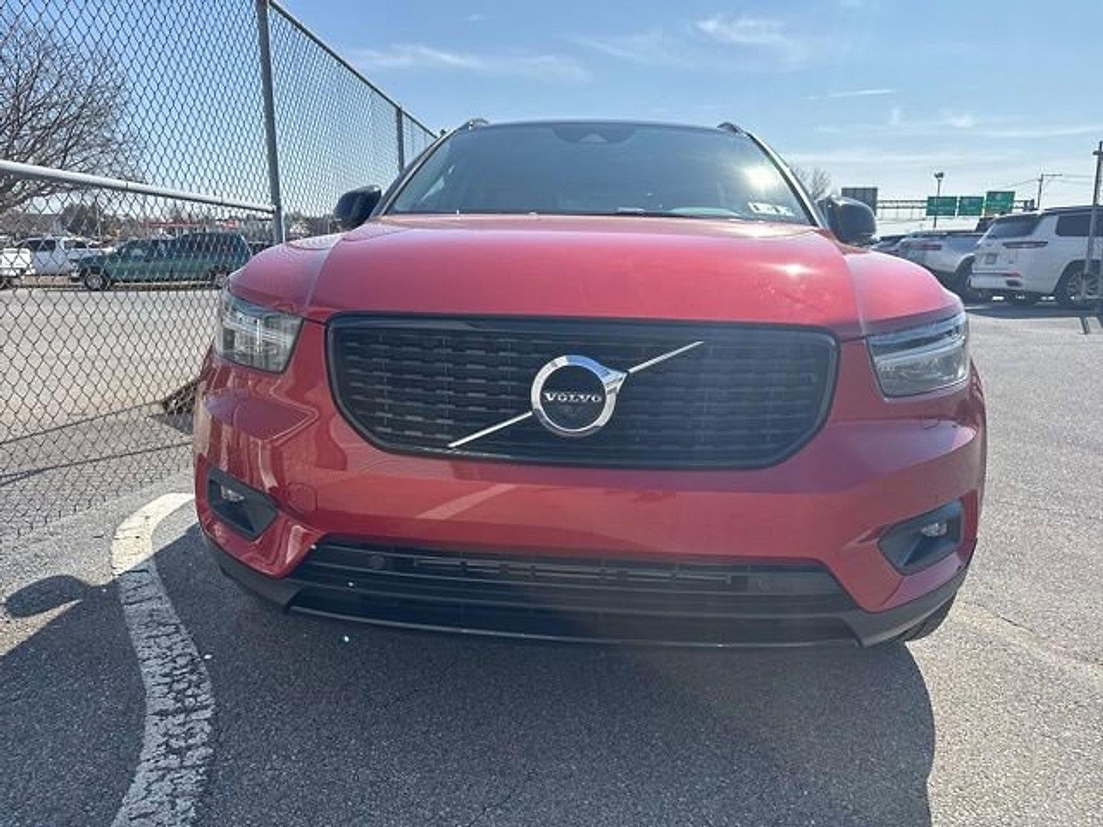 2021 Volvo XC40 T5 AWD R-Design