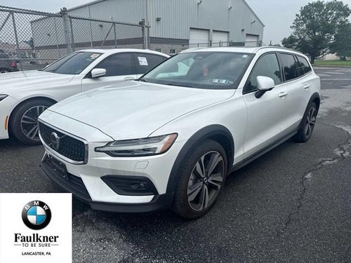 2024 Volvo V60 Cross Country B5 AWD Plus