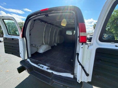2018 GMC Savana Cargo Van 2500 Regular Wheelbase Rear-Wheel Drive