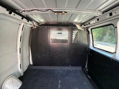 2018 GMC Savana Cargo Van 2500 Regular Wheelbase Rear-Wheel Drive