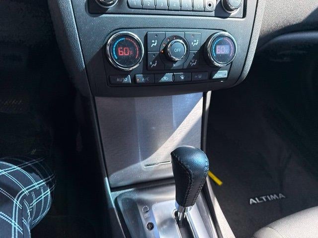 2012 Nissan Altima 4dr Sdn I4 CVT 2.5 SL