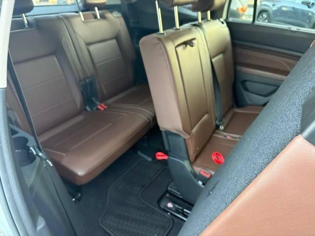 2023 Volkswagen Atlas 2.0T SE w/Technology 4MOTION