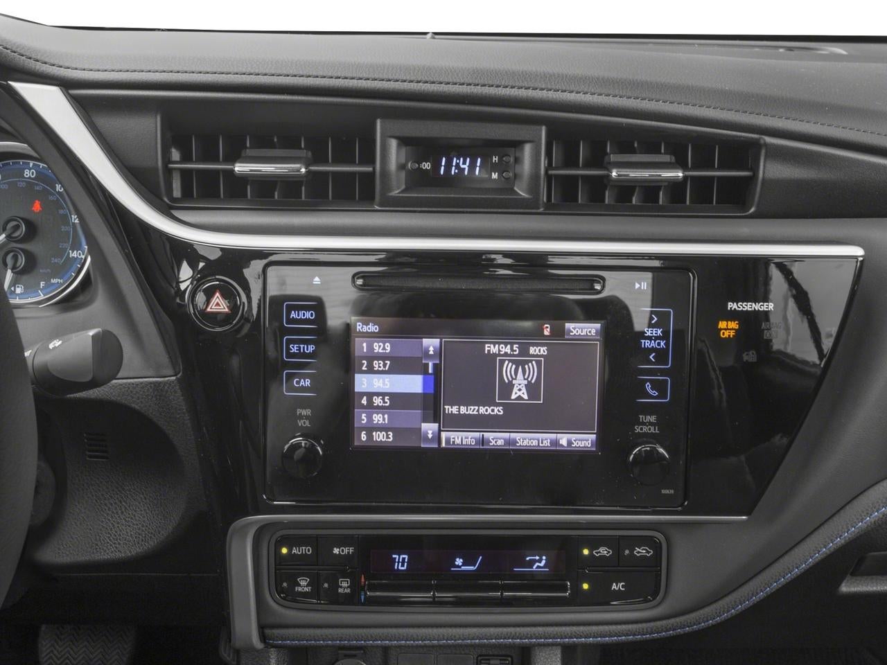 2018 Toyota Corolla SE CVT (Natl)