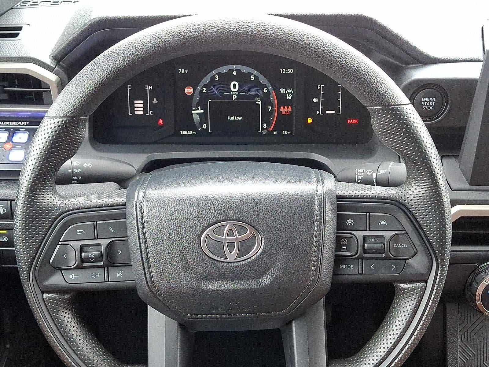 2024 Toyota Tacoma 2WD 2WD SR Double Cab 5' Bed AT (Natl)
