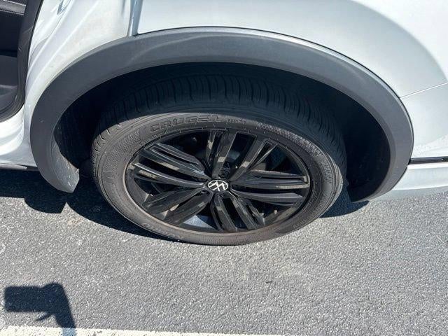 2022 Volkswagen Tiguan 2.0T SE R-Line Black 4MOTION
