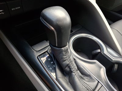 2019 Toyota Camry XLE Auto (SE)