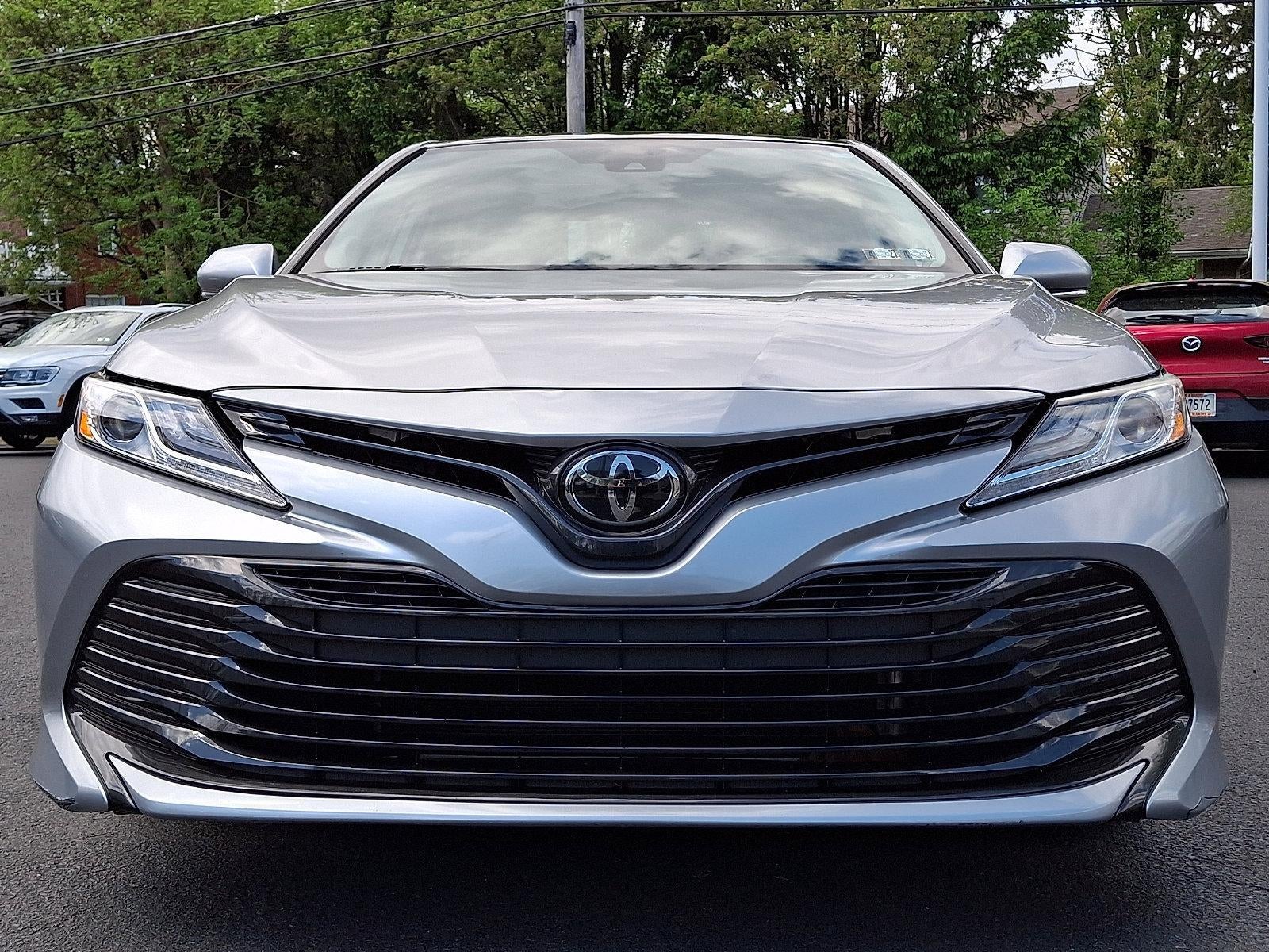 2019 Toyota Camry XLE Auto (SE)