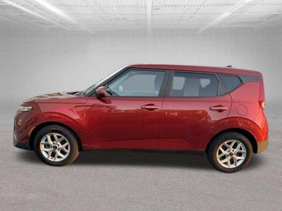 2022 Kia Soul LX IVT