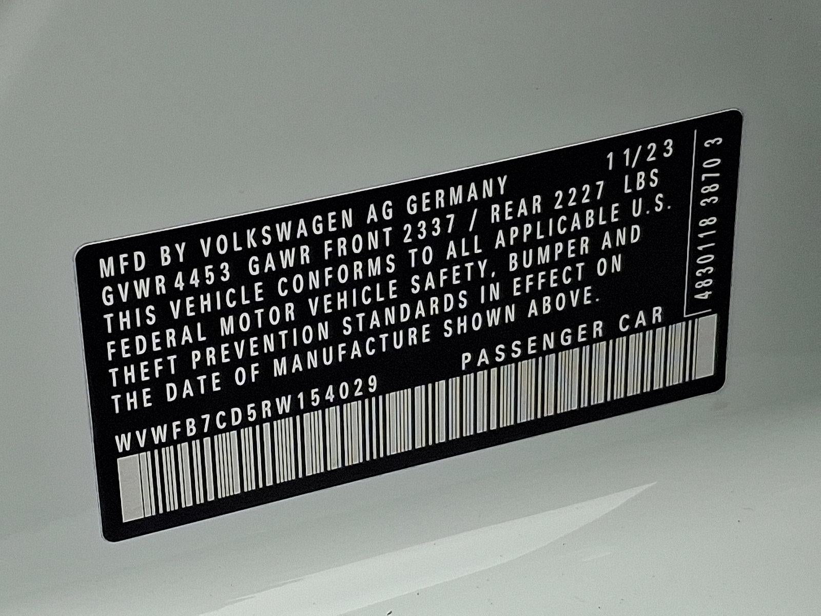 2024 Volkswagen Golf R 2.0T Manual