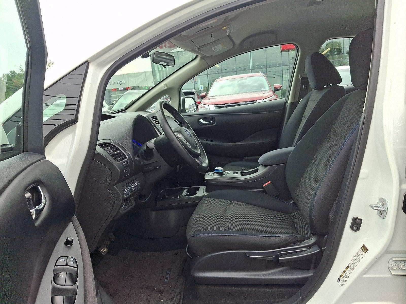 2015 Nissan LEAF 4dr HB S