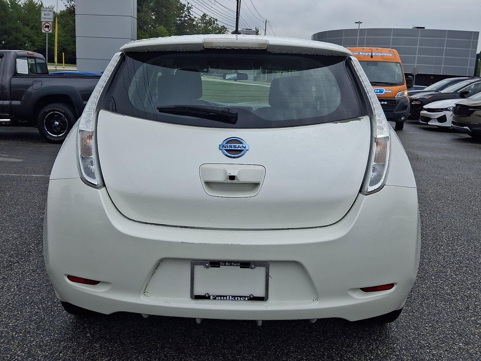 2015 Nissan LEAF 4dr HB S