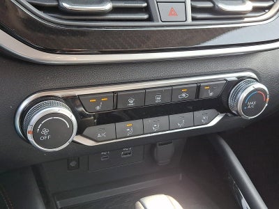 2024 Nissan Altima 2.5 SR AWD Sedan