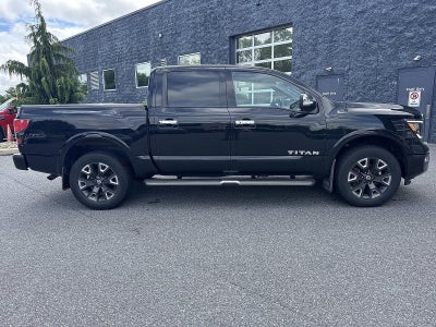 2021 Nissan Titan 4x4 Crew Cab Platinum Reserve