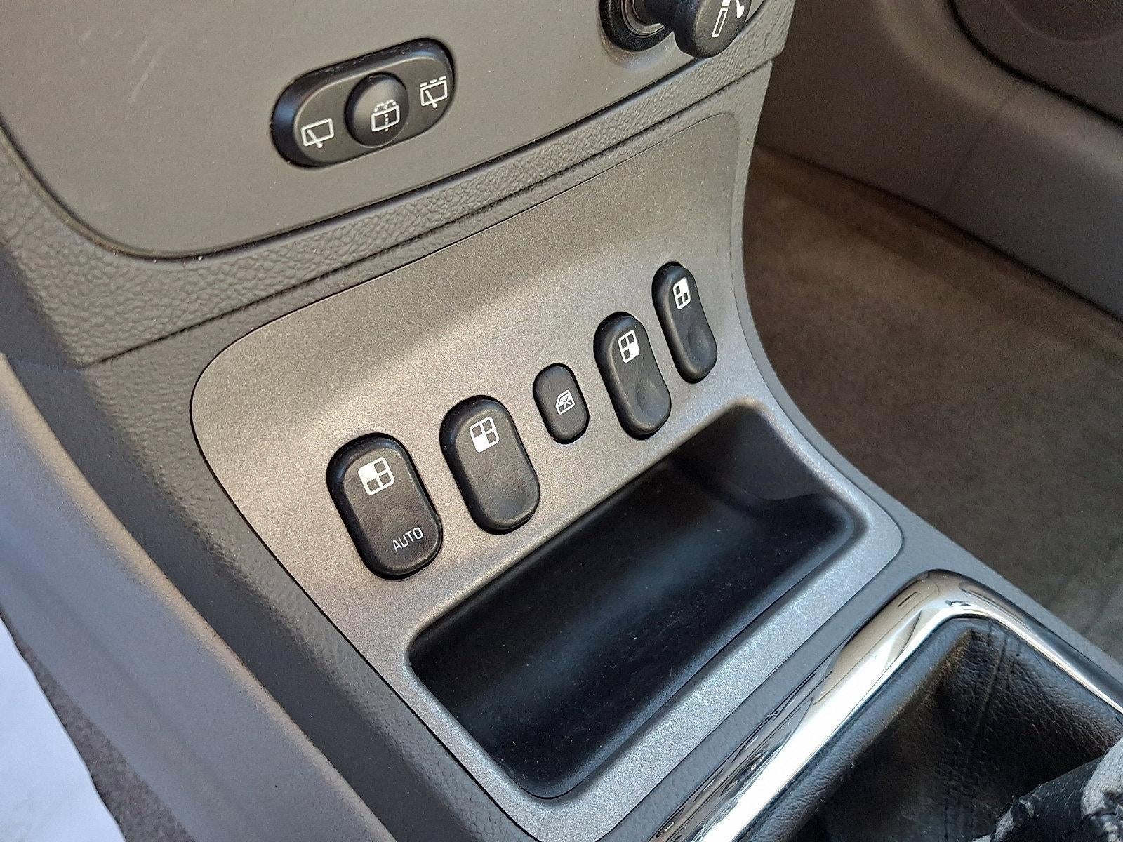 2006 Chevrolet HHR 4dr 2WD LT