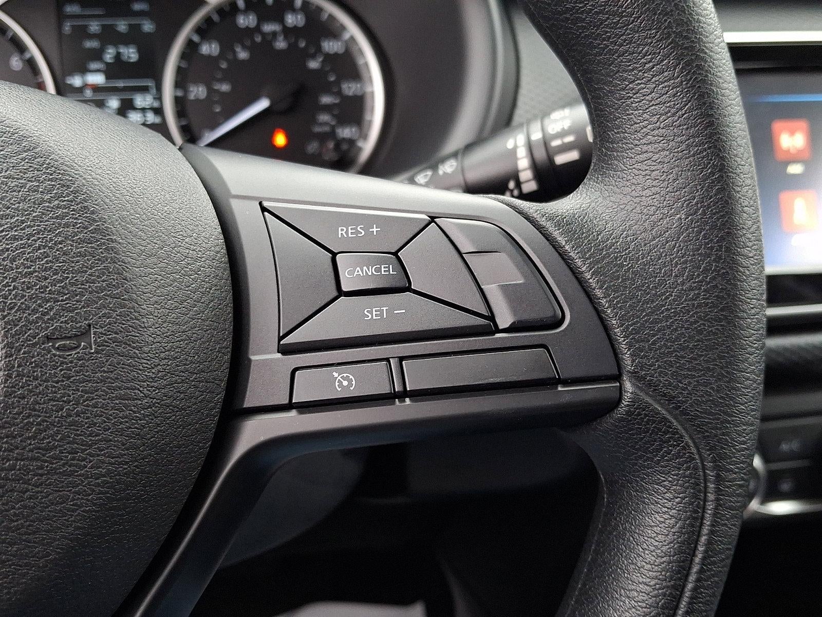 2025 Nissan Kicks Play S FWD