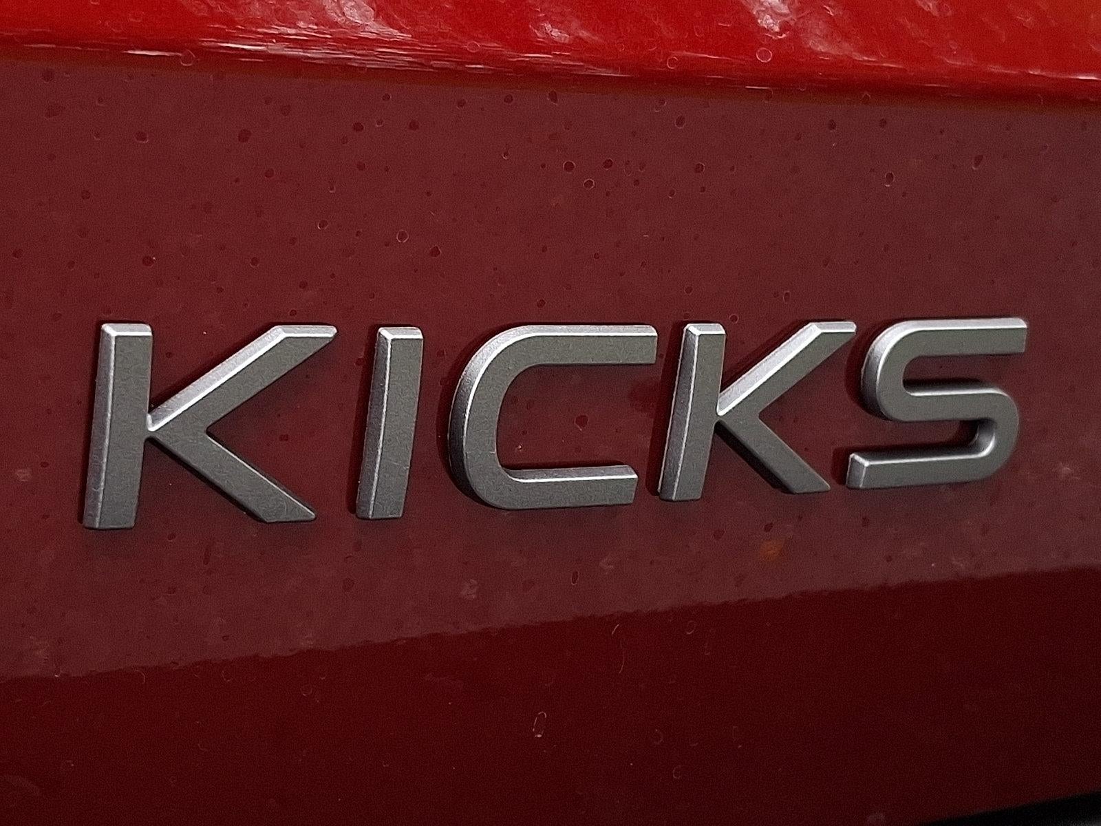 2027 Nissan Kicks SV