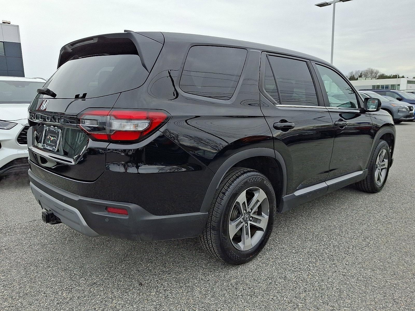 2023 Honda Pilot EX-L 7 Passenger AWD