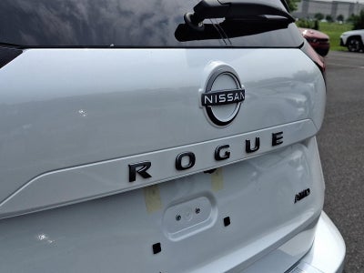 2025 Nissan Rogue AWD SV