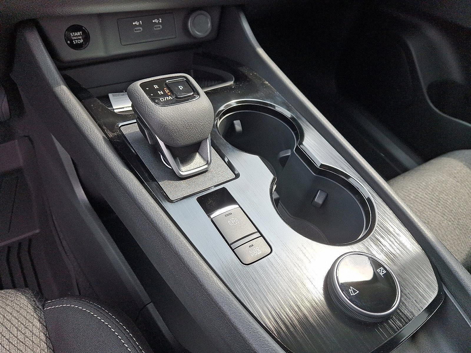 2025 Nissan Rogue AWD SV