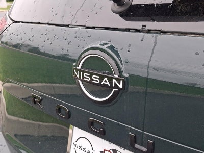 2026 Nissan Rogue Dark Armor™