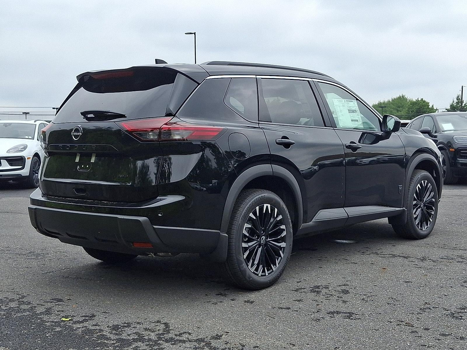2026 Nissan Rogue Dark Armor™