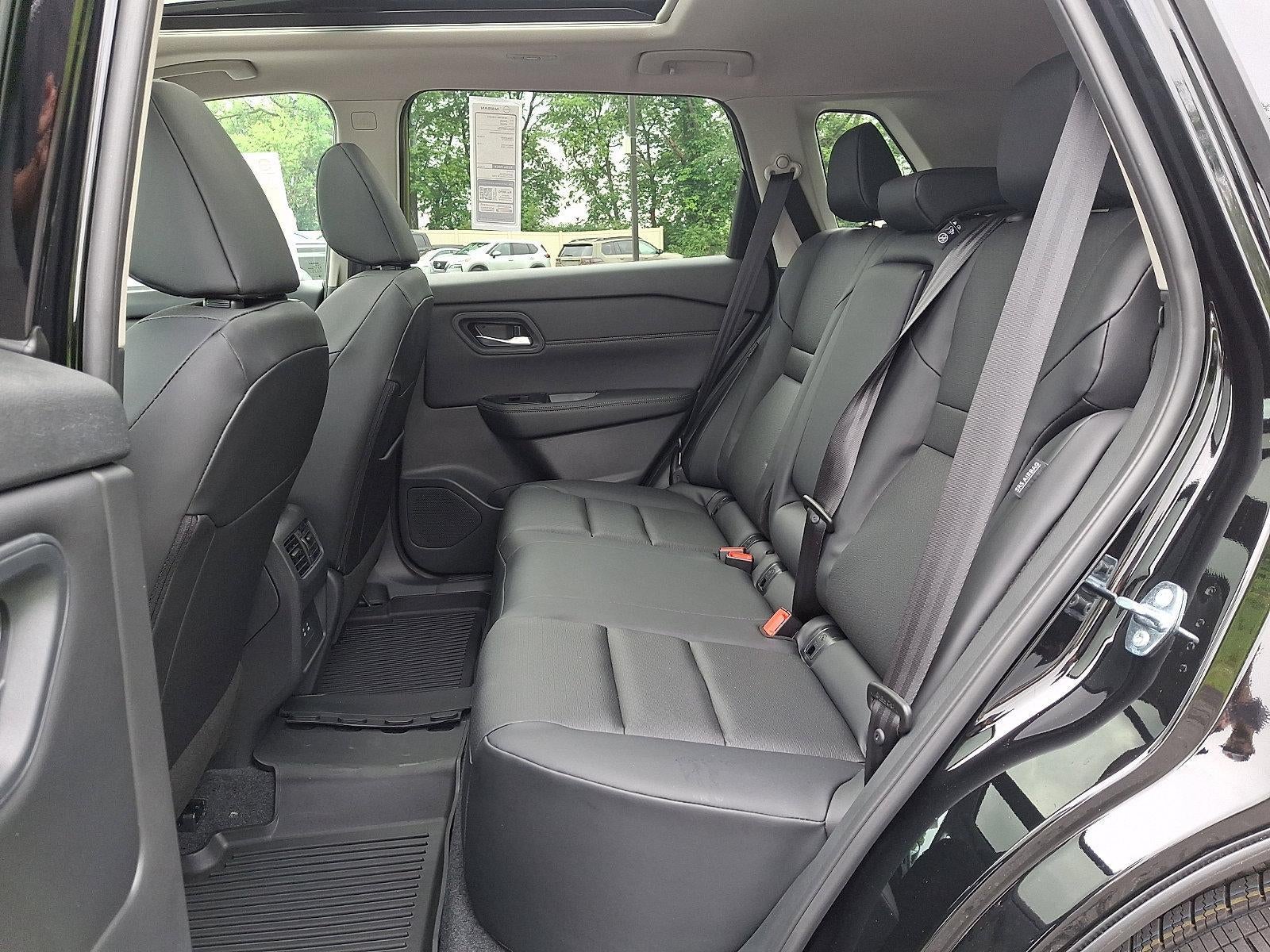 2026 Nissan Rogue Dark Armor™